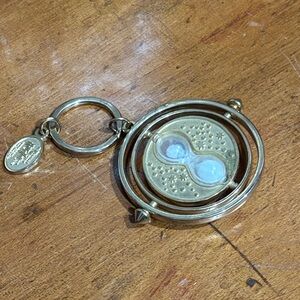 Harry Potter Time Turner Reverse Clock Spinner Keychain